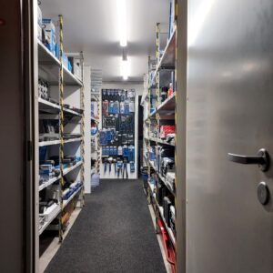 Työkalut ja tarvikkeet